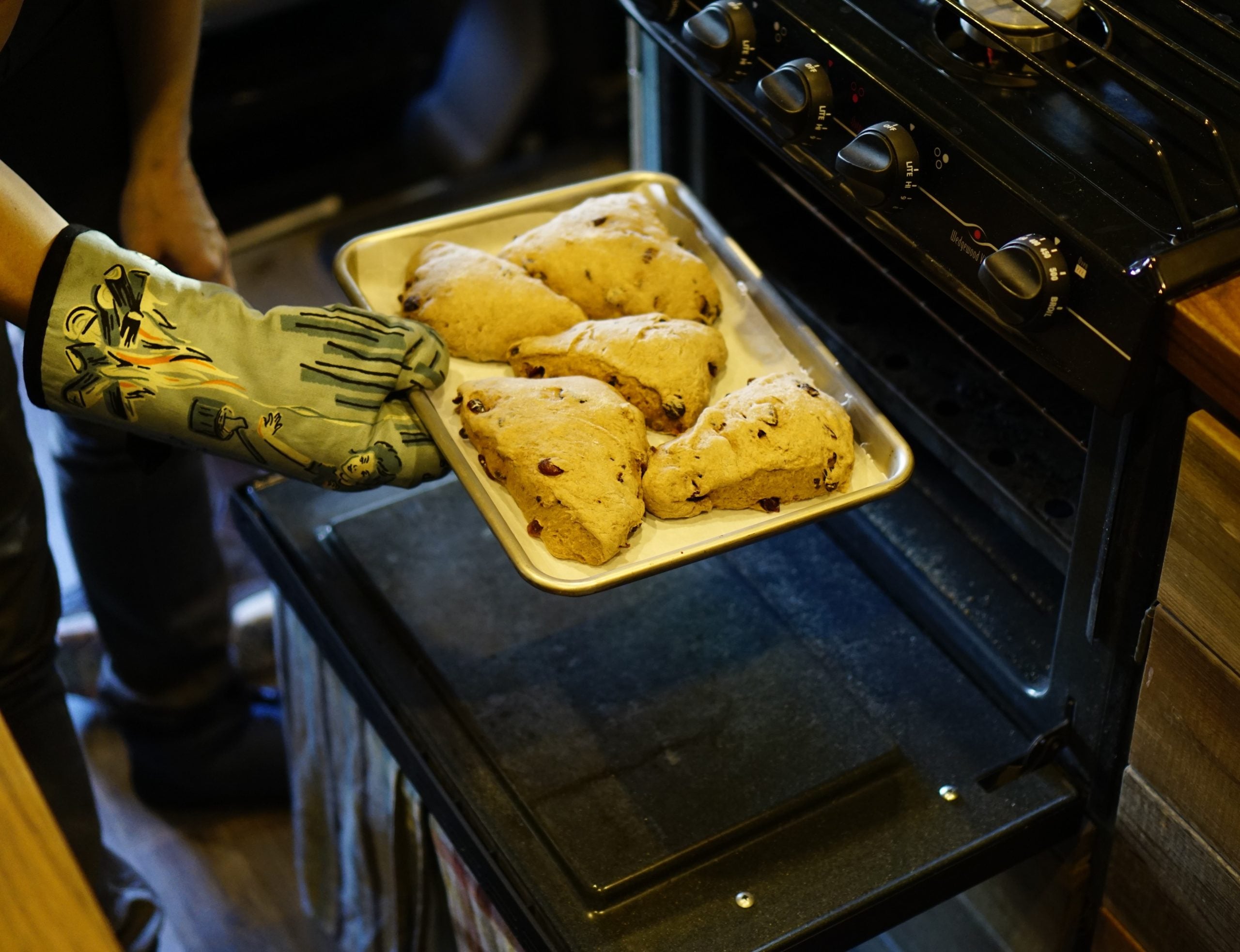 Vanlife Cooking Scones Oven